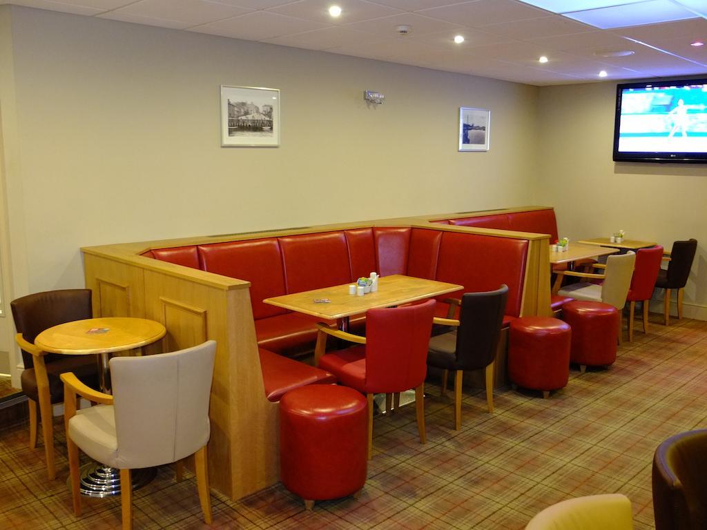 The Golden Lion Hotel Maryport Exterior photo