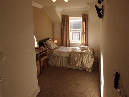 The Golden Lion Hotel Maryport Exterior photo